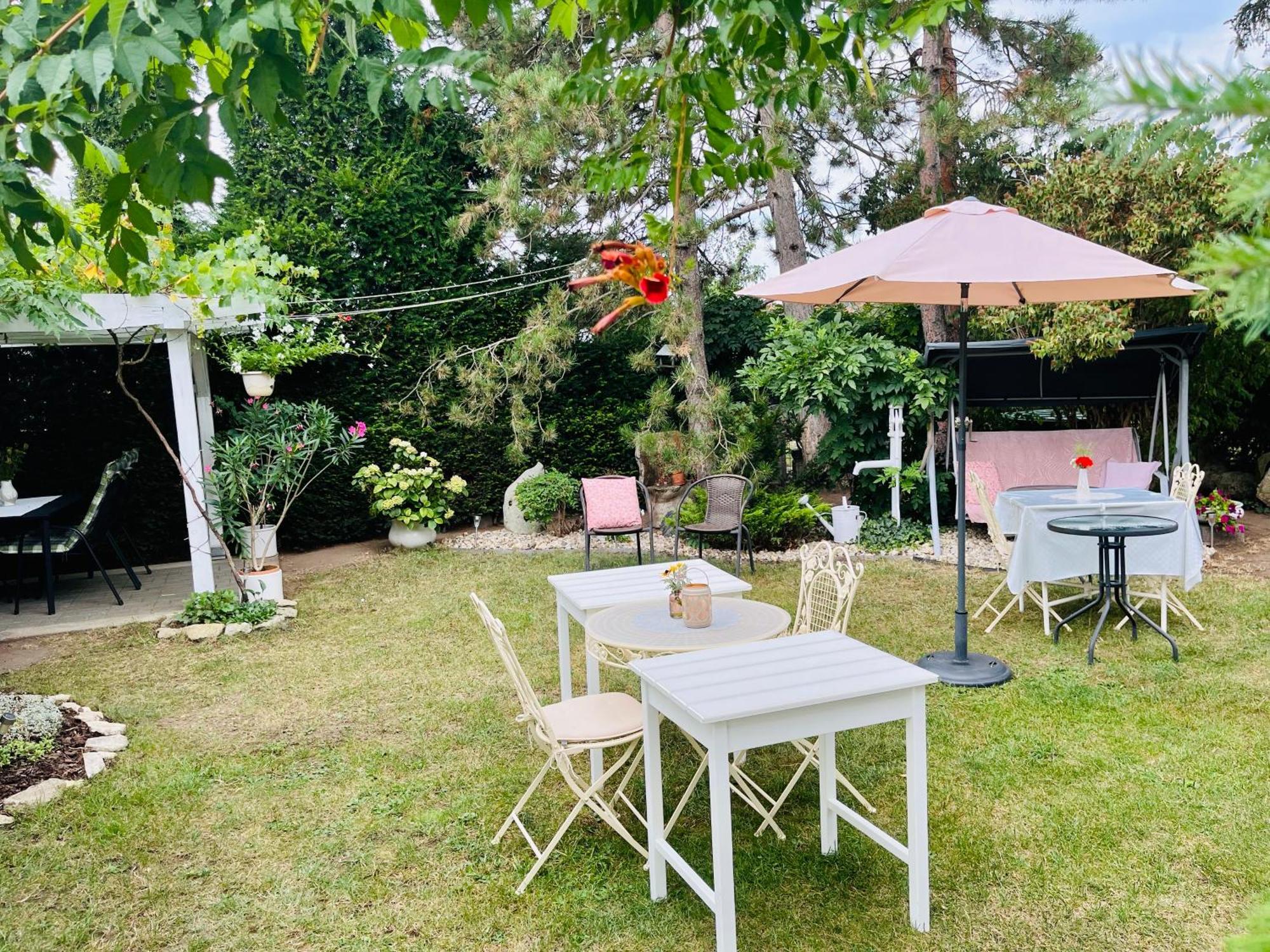 Relaxacni Studio Vera S Ubytovanim Valtice Extérieur photo